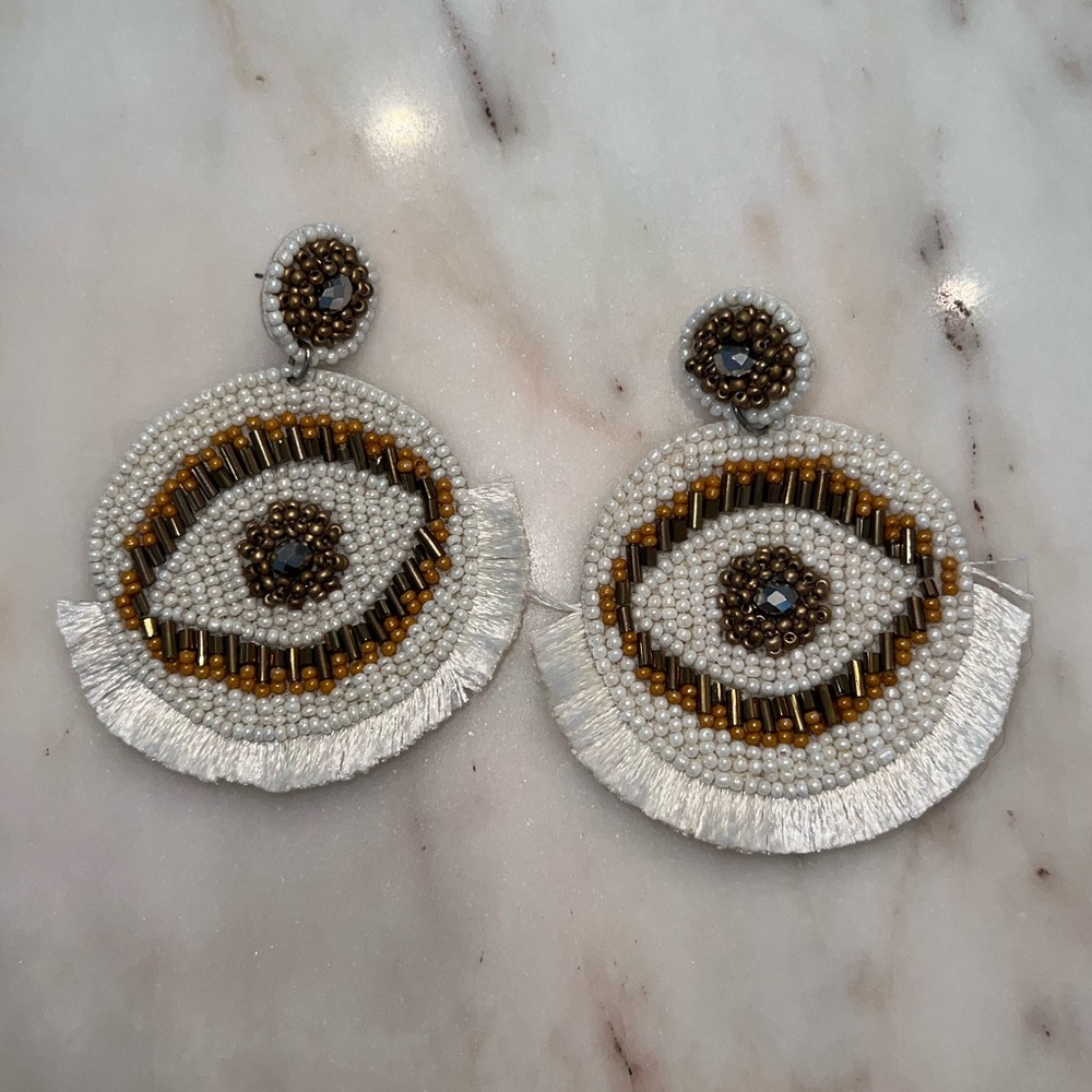 Beaded fringe eye earrings